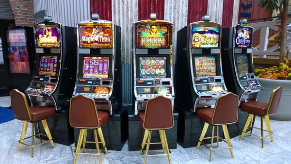 Caishen Wins slot game interface on cmbet slot mobile app
